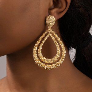 Water Drop Earrings Gold